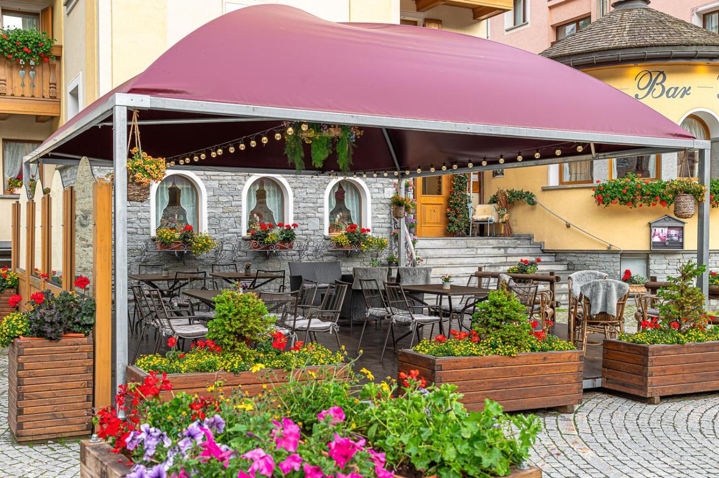 Hotel Pedranzini Santa Caterina Valfurva Buitenkant foto