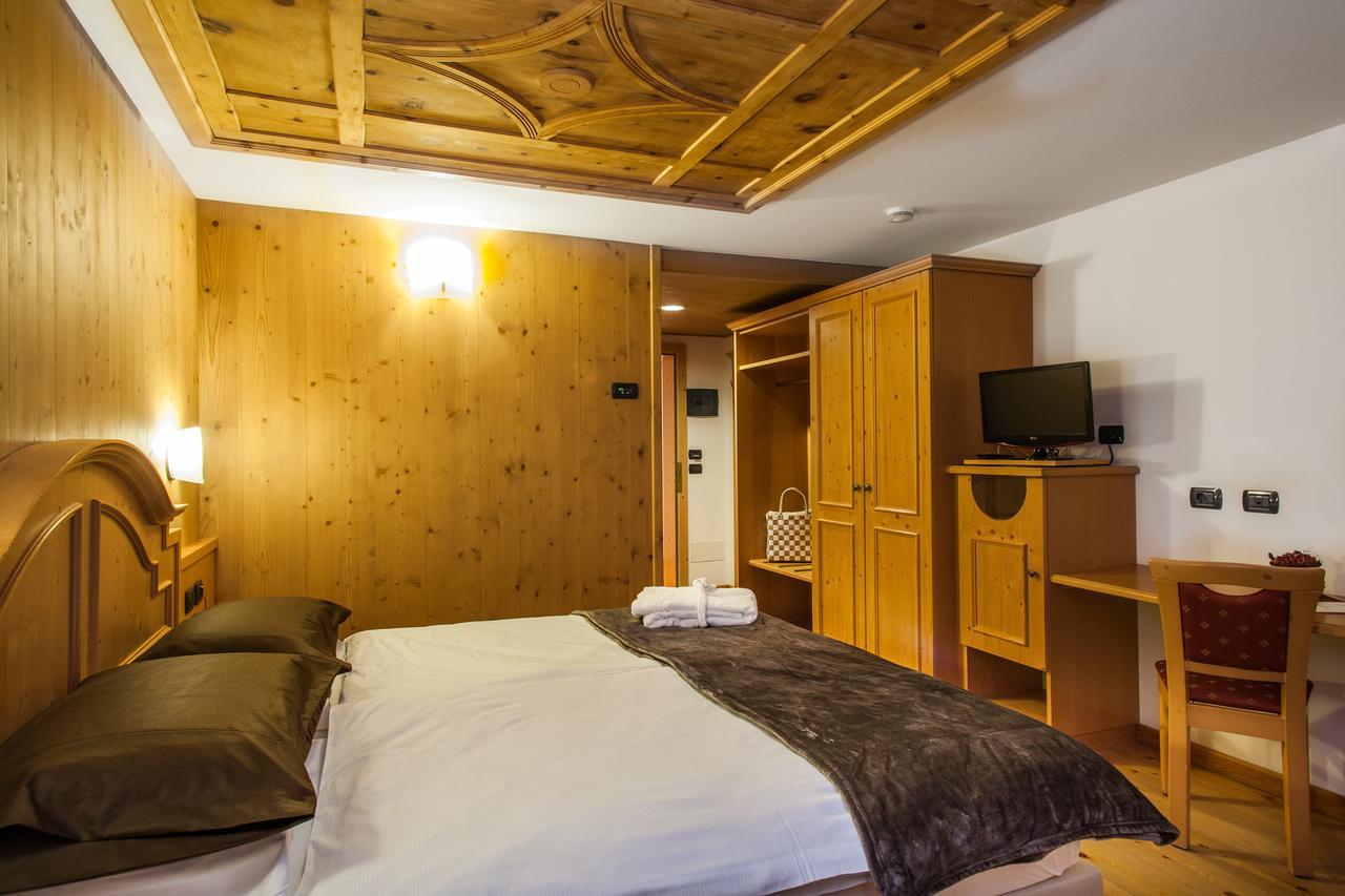 Hotel Pedranzini Santa Caterina Valfurva Buitenkant foto